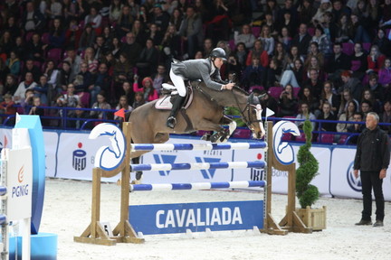 /midcom-serveattachmentguid-1e4c31907fea406c31911e494ba51ce9ecec17dc17d/apart-kazmierczak_michal-cavaliada_wawa-15-03-2014-fot-swiat_koni-5.JPG